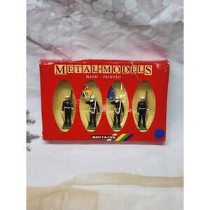1986 Brand New Vintage Toy BRITAINS Metal Models #7201 Royal Marine Diecast